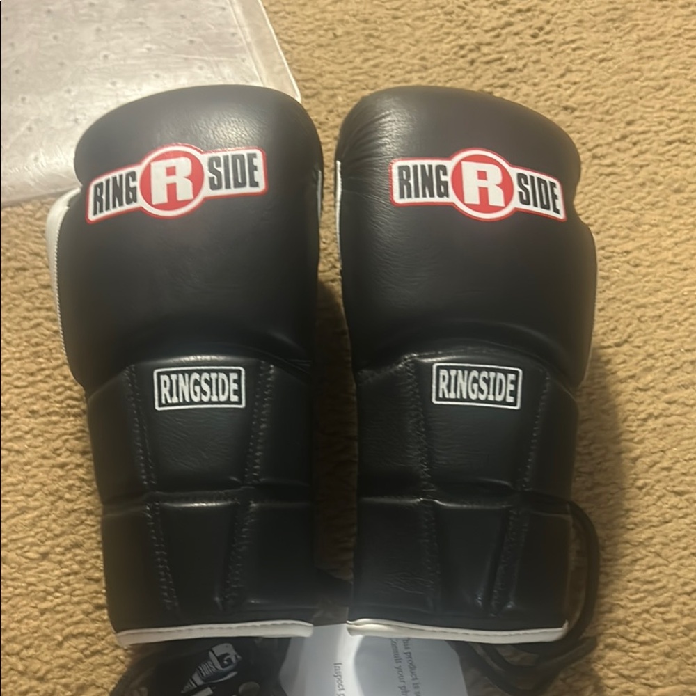 ringside boxing gloves